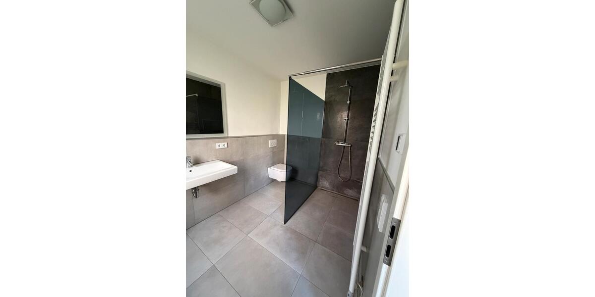Erdgeschoßwohnung Steinheim an der Murr - 2.5 Zimmer, 97 m&sup2;, 1.400&euro; | Angebot:26670378