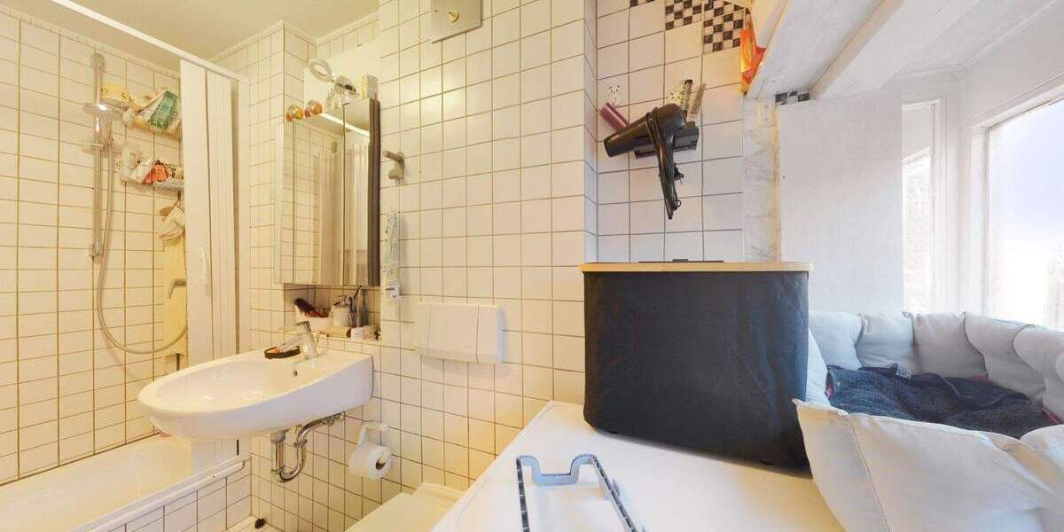 Einfamilienhaus Stuttgart Untertürkheim - 2 Zimmer, 799.000&euro; | Angebot:25687364