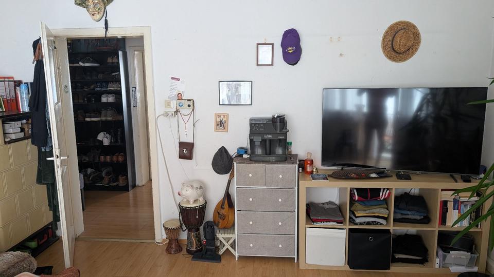 Etagenwohnung Stuttgart Lehen - 18 Zimmer, 80 m&sup2;, 500&euro; | Angebot:27606016
