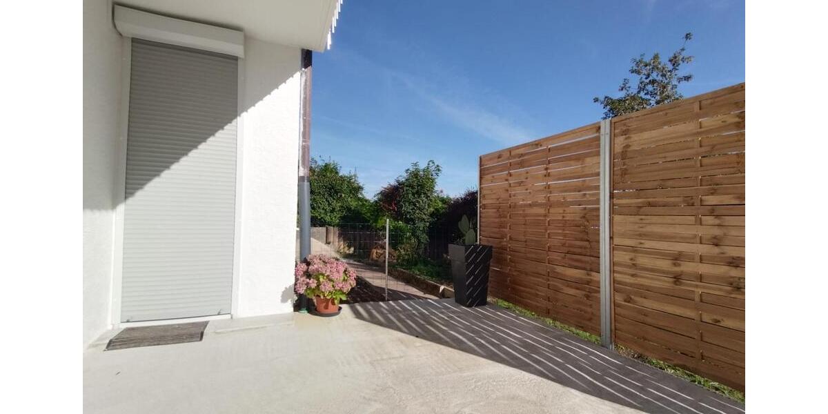 Etagenwohnung Uhingen - 2 Zimmer, 80 m&sup2;, 980&euro; | Angebot:27625097