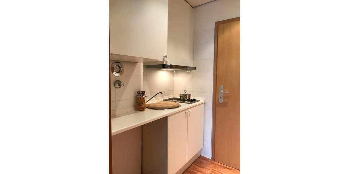 Etagenwohnung Stuttgart Stuttgart-Süd - 1 Zimmer, 38 m&sup2;, 850&euro; | Angebot:25285335