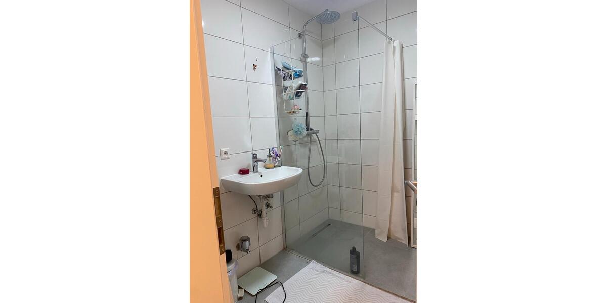 Etagenwohnung Kornwestheim - 2.5 Zimmer, 88 m&sup2;, 1.290&euro; | Angebot:25611452