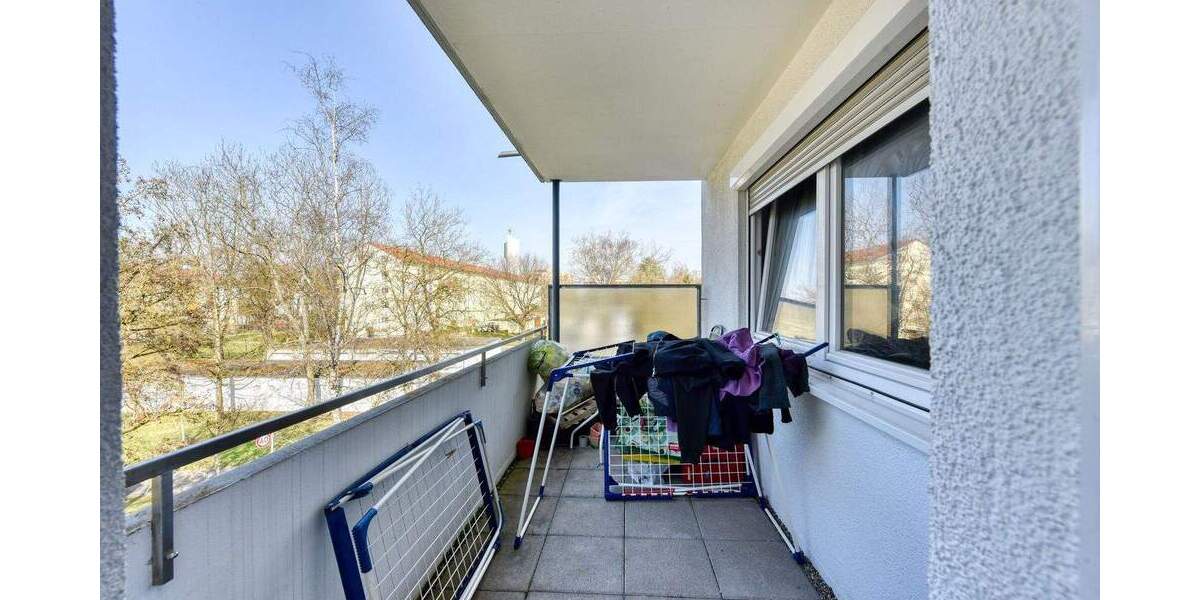 Etagenwohnung Stuttgart Fasanenhof - 3 Zimmer, 210.000&euro; | Angebot:25864318