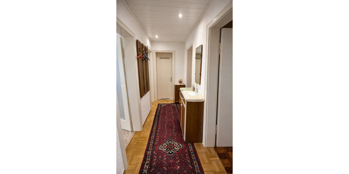 Mehrfamilienhaus, Wohnhaus Stuttgart Degerloch - 8 Zimmer, 181 m&sup2;, 778.000&euro; | Angebot:25836698