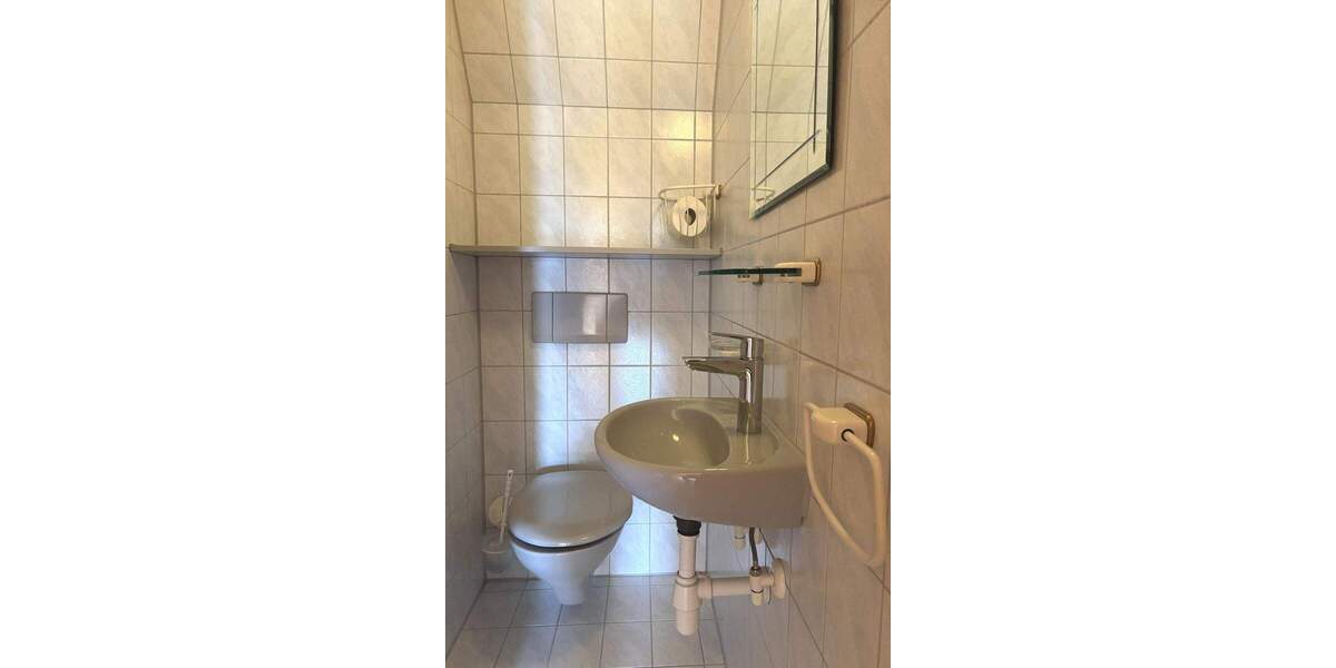 Etagenwohnung Schorndorf - 4 Zimmer, 122 m&sup2;, 449.000&euro; | Angebot:25662731