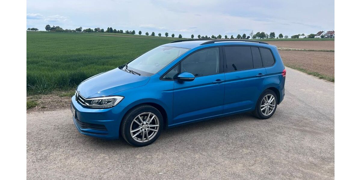 VW Touran 159.000 km 12.700 &euro; Winnenden 71364