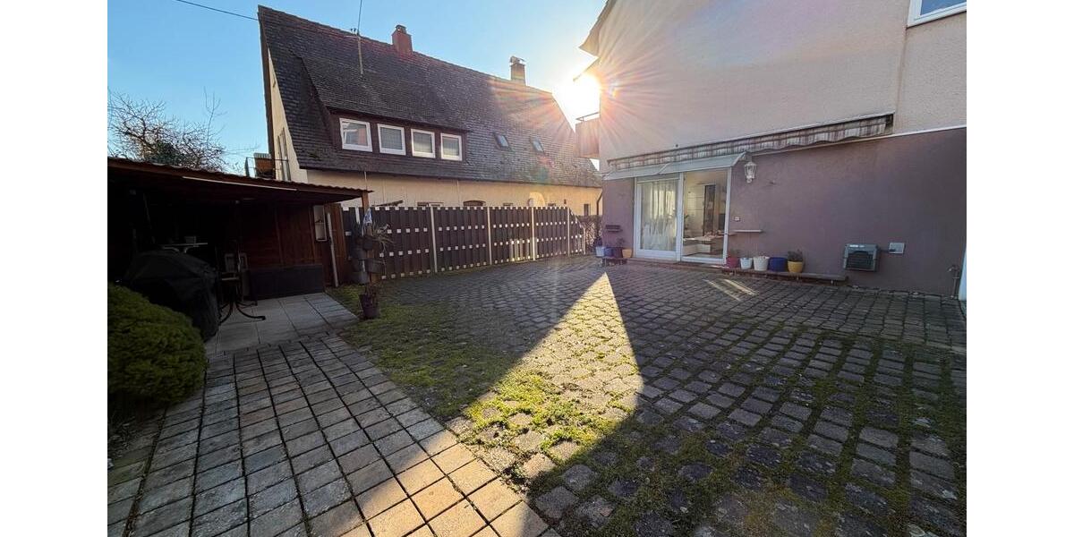 Erdgeschoßwohnung Leonberg - 3.5 Zimmer, 80 m&sup2;, 375.000&euro; | Angebot:25409085