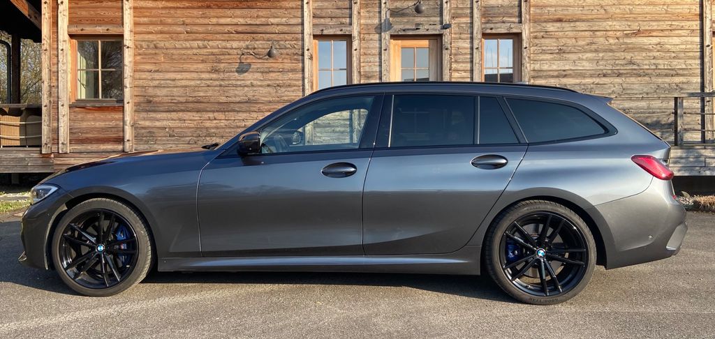 BMW 330 106.102 km 34.900 &euro; Uhingen 73066