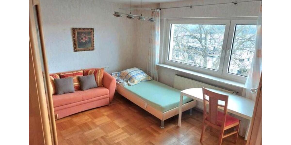 Etagenwohnung Vaihingen an der Enz - 4 Zimmer, 95 m&sup2;, 1.100&euro; | Angebot:26531645