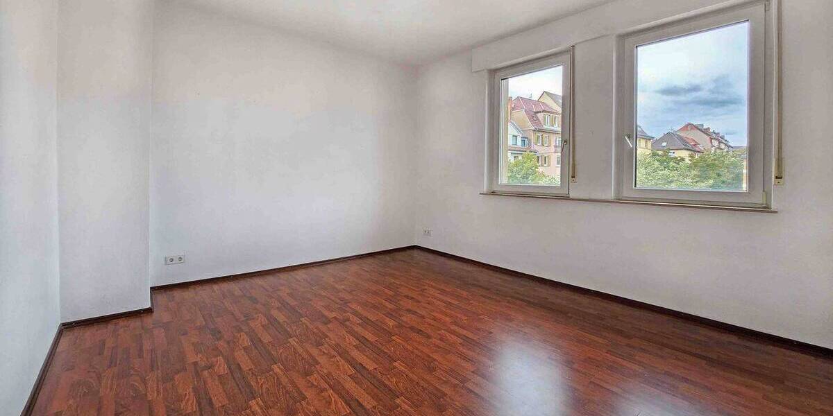 Etagenwohnung Stuttgart Ost - 3 Zimmer, 74 m&sup2;, 275.000&euro; | Angebot:25704676