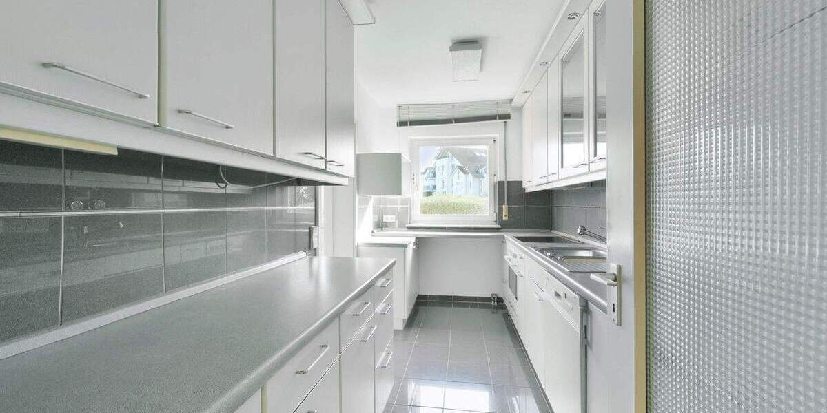 Etagenwohnung Leonberg Ramtel - 4 Zimmer, 110 m&sup2;, 397.000&euro; | Angebot:25687104