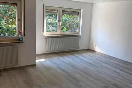 Haus Stuttgart Bad Cannstatt - 5 Zimmer, 140 m&sup2;, 3.000&euro; | Angebot:25294745