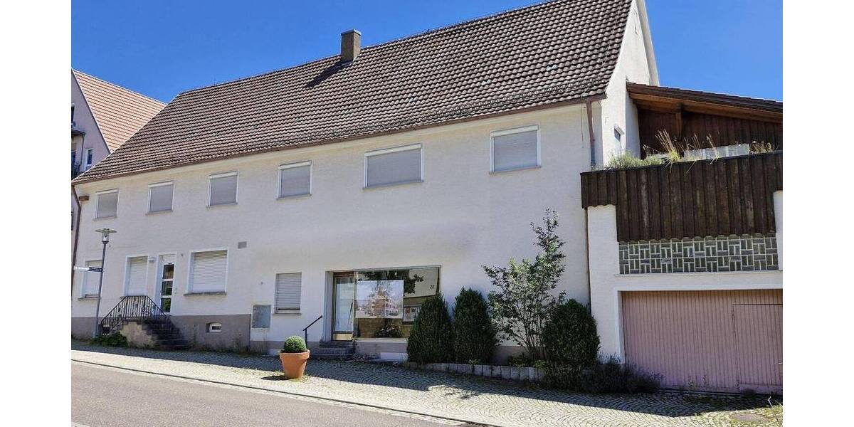 Einfamilienhaus Börtlingen - 9 Zimmer, 227 m&sup2;, 385.000&euro; | Angebot:25802742