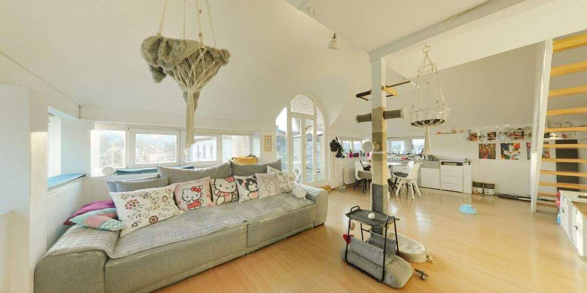 Einfamilienhaus Stuttgart Untertürkheim - 2 Zimmer, 799.000&euro; | Angebot:25686692