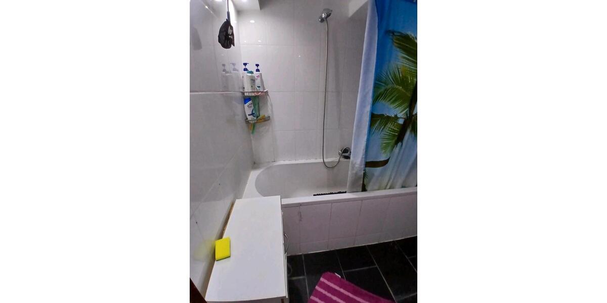 Etagenwohnung Remseck am Neckar - 4.5 Zimmer, 110 m&sup2;, 1.000&euro; | Angebot:25085440