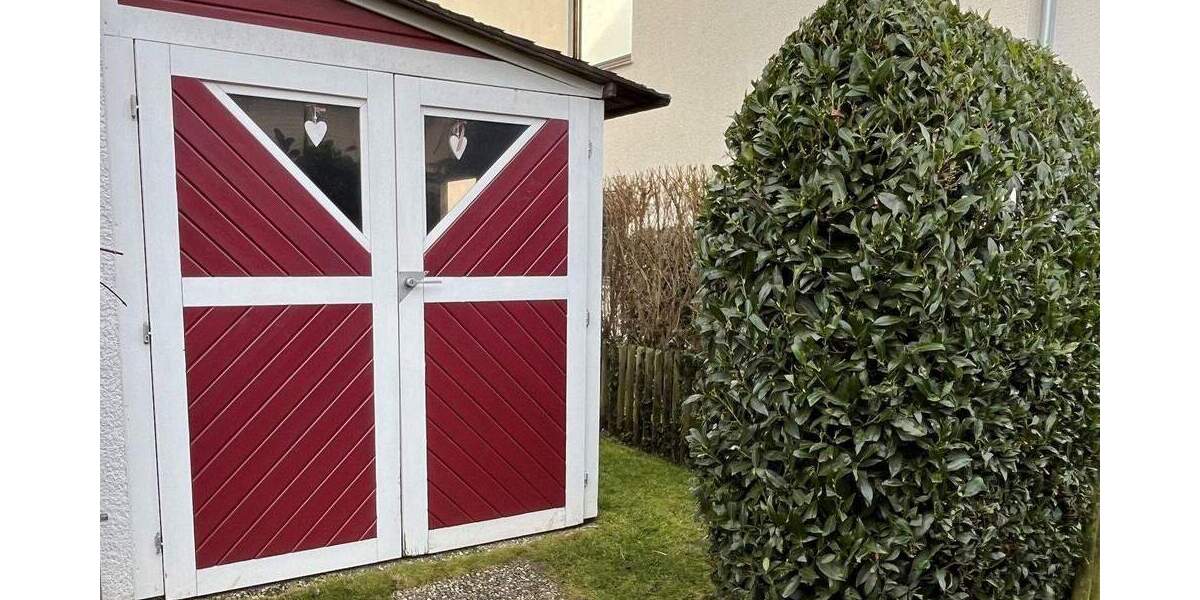 Reihenendhaus Stuttgart-Weilimdorf (Wolfbusch) Wolfbusch - 4 Zimmer, 146 m&sup2;, 760.000&euro; | Angebot:25659248