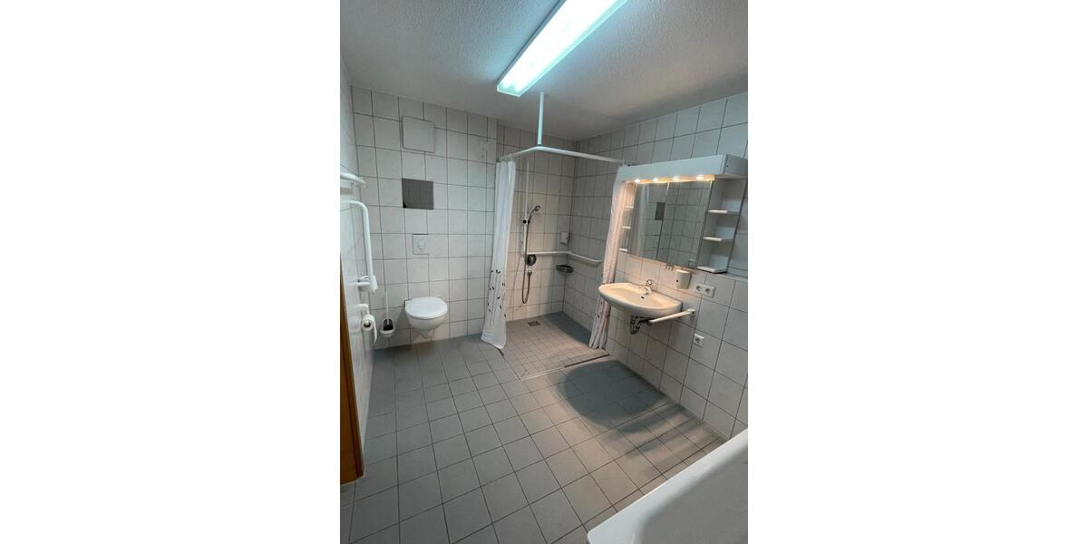 Etagenwohnung Denkendorf - 3 Zimmer, 83 m&sup2;, 1.270&euro; | Angebot:25948432