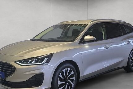 Ford Focus 5.761 km 26.950 &euro; Stuttgart 70190