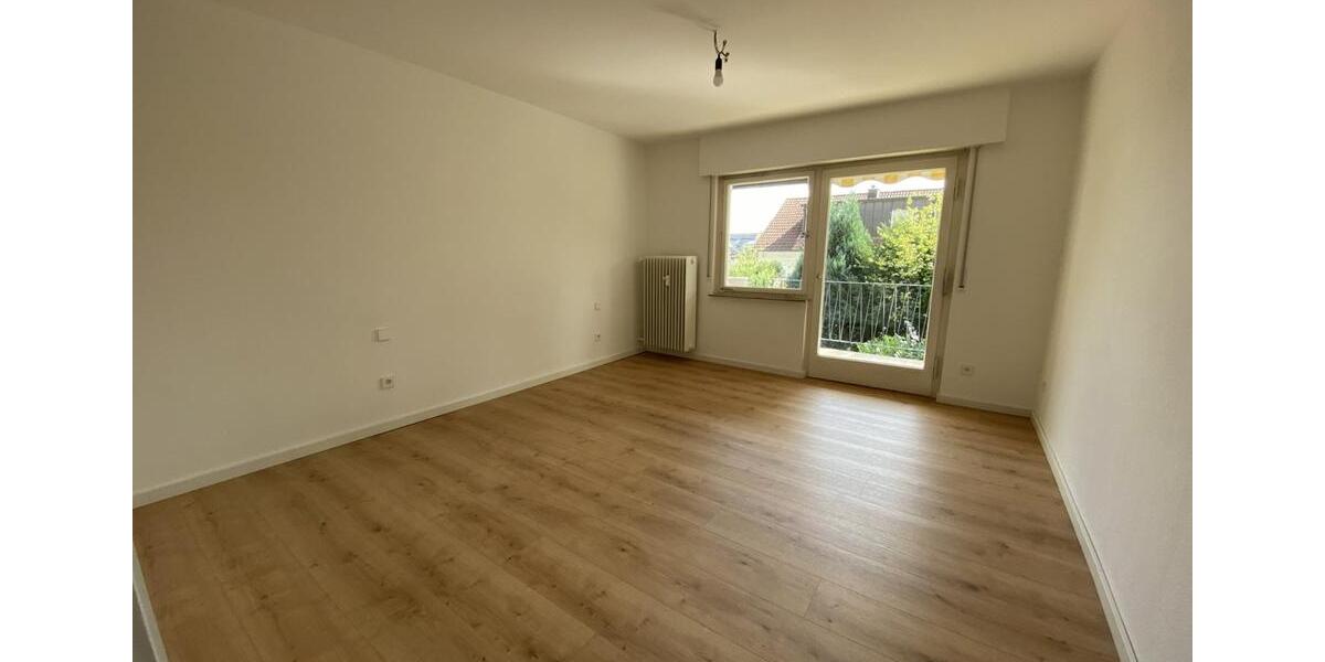 Etagenwohnung Ludwigsburg Pflugfelden - 3.5 Zimmer, 91 m&sup2;, 1.240&euro; | Angebot:25399853