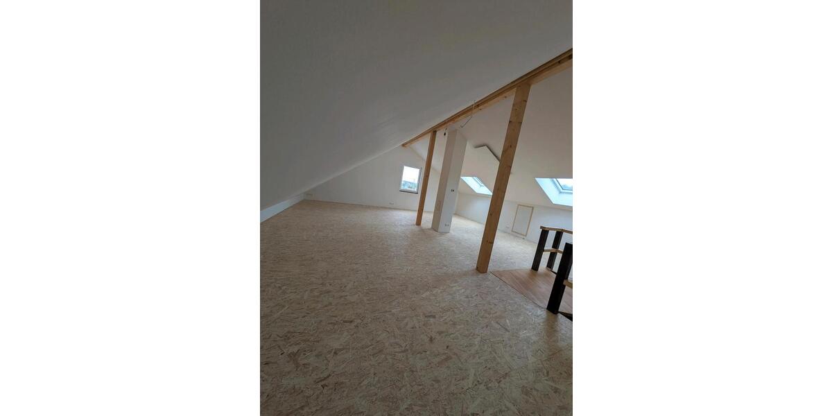 Maisonettenwohnung Oberboihingen - 4.5 Zimmer, 120 m&sup2;, 2.100&euro; | Angebot:26647616