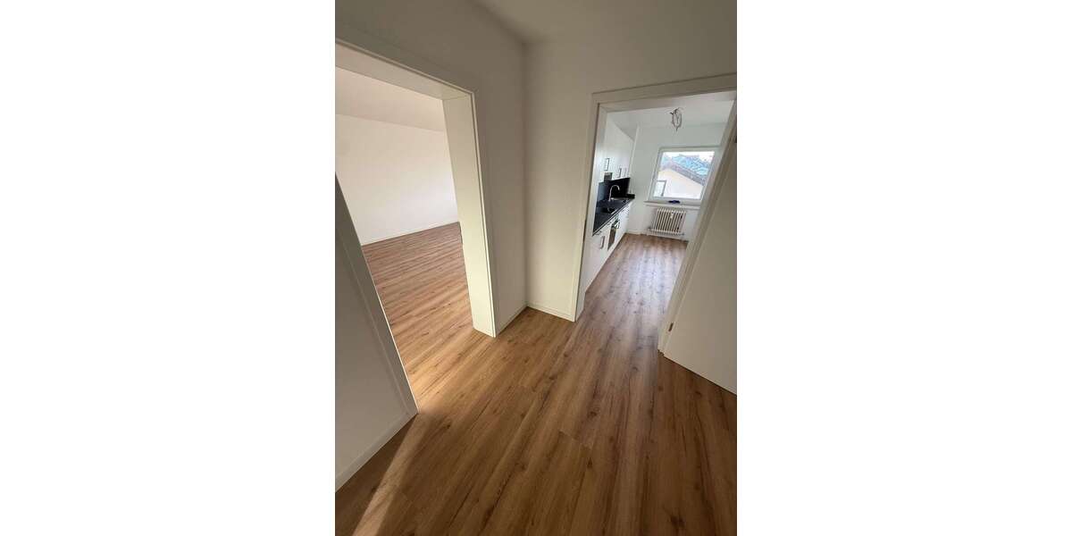 Etagenwohnung Abstatt - 3 Zimmer, 80 m&sup2;, 275.000&euro; | Angebot:25515116
