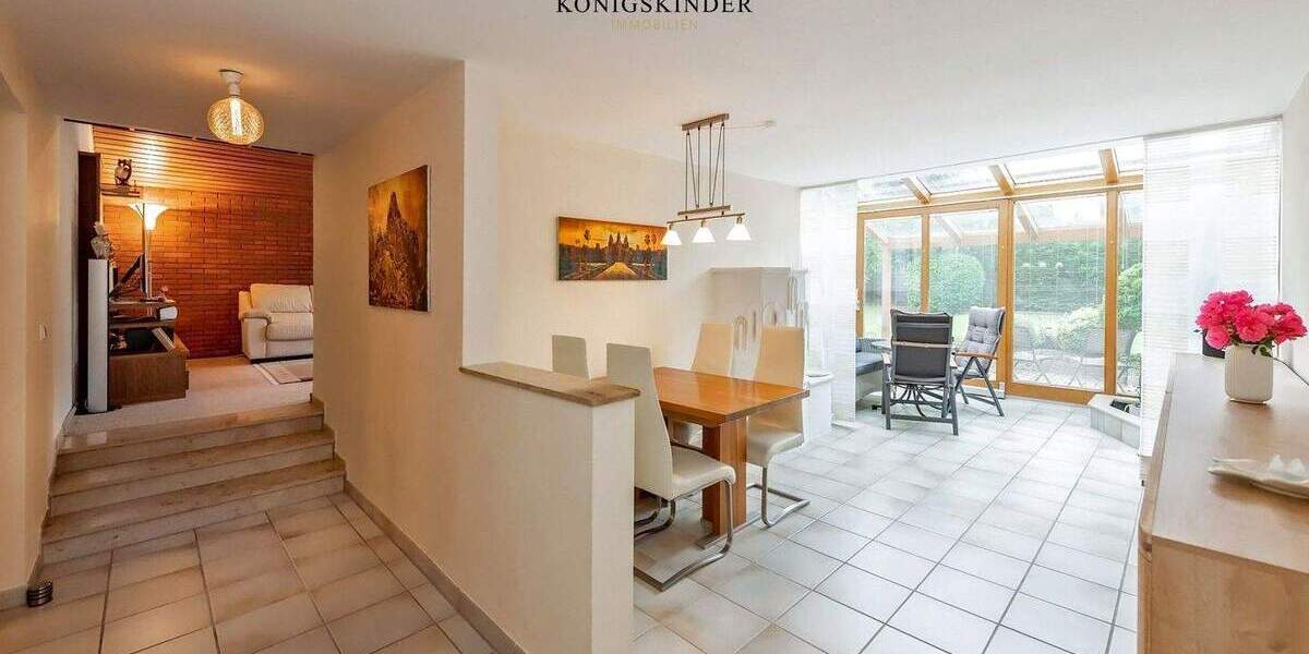 Einfamilienhaus Freiberg am Neckar Heutingsheim - 6 Zimmer, 156 m&sup2;, 990.000&euro; | Angebot:25733925