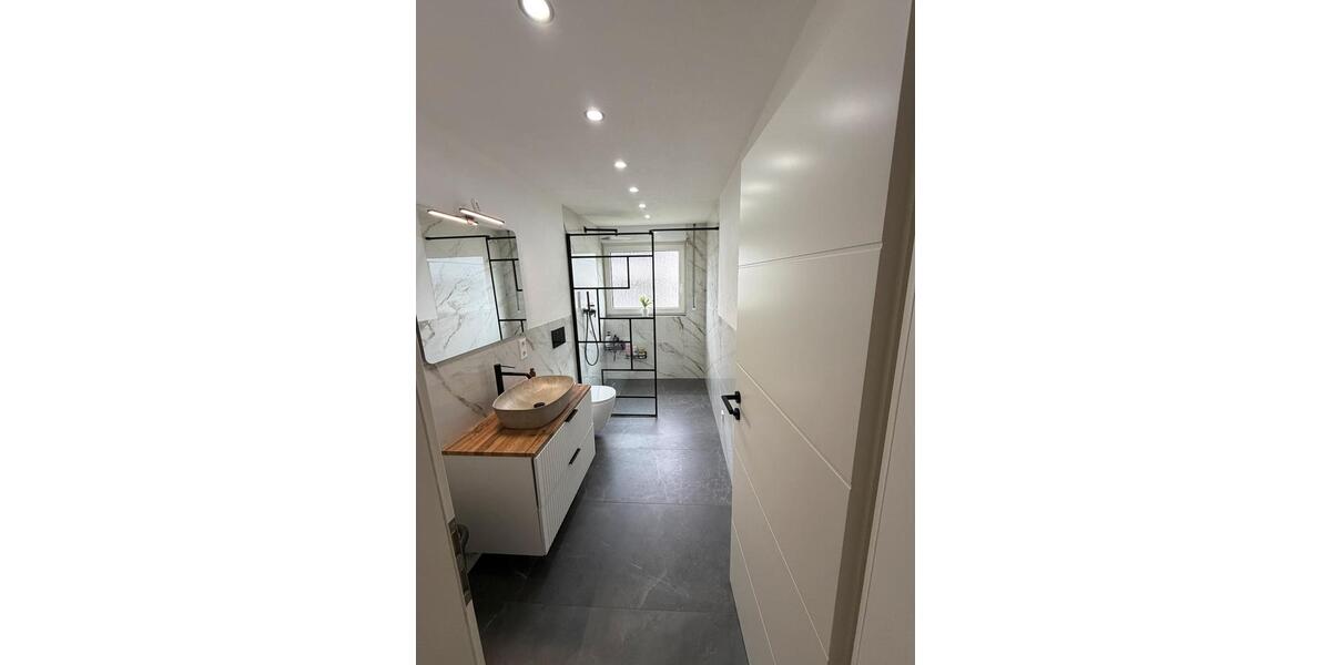 Etagenwohnung Wernau (Neckar) - 3 Zimmer, 76 m&sup2;, 349.000&euro; | Angebot:25965952