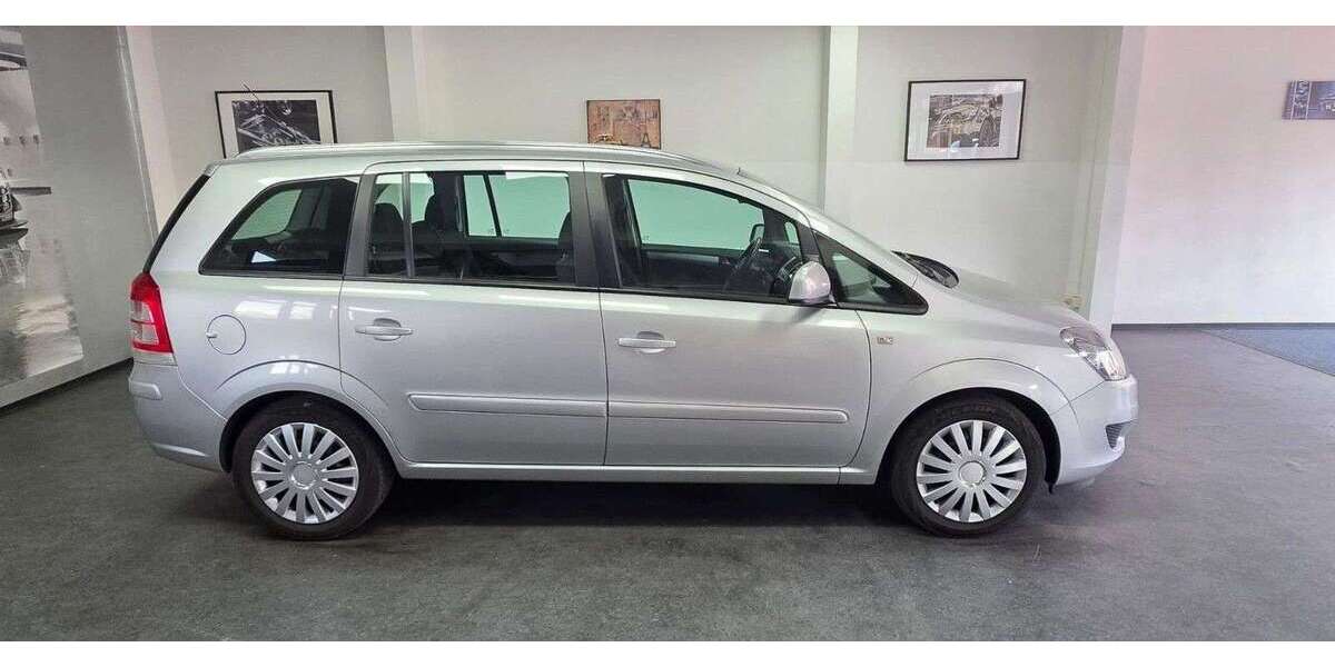Opel Zafira 250.000 km 3.490 &euro; Asperg 71679
