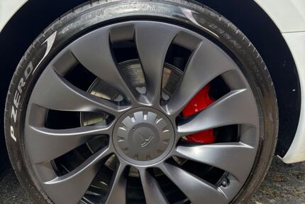 Tesla Model 3 101.000 km 26.800 &euro; Stuttgart 70435