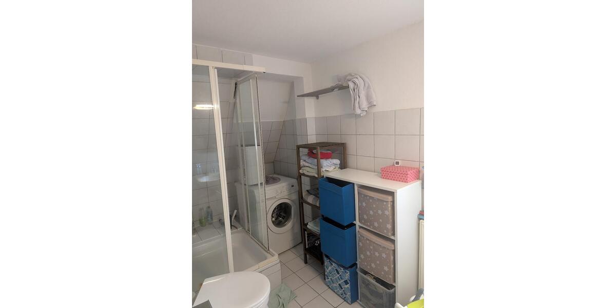 Dachgeschoßwohnung Hemmingen - 4 Zimmer, 85 m&sup2;, 1.030&euro; | Angebot:25944170