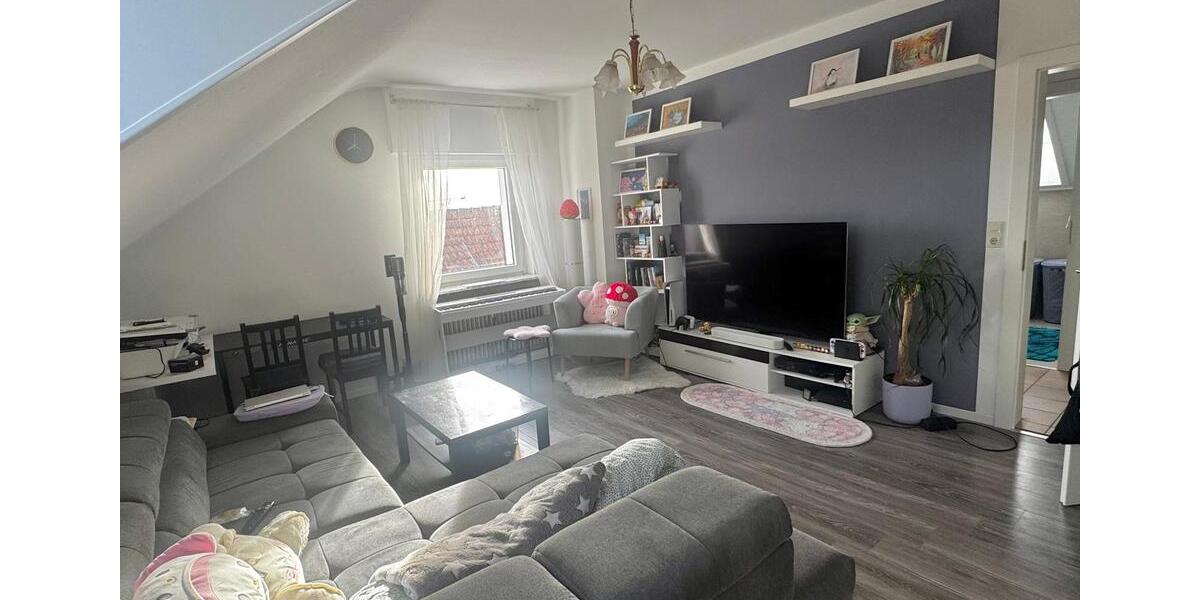 Etagenwohnung Sindelfingen - 6 Zimmer, 144 m&sup2;, 1.855&euro; | Angebot:27612054