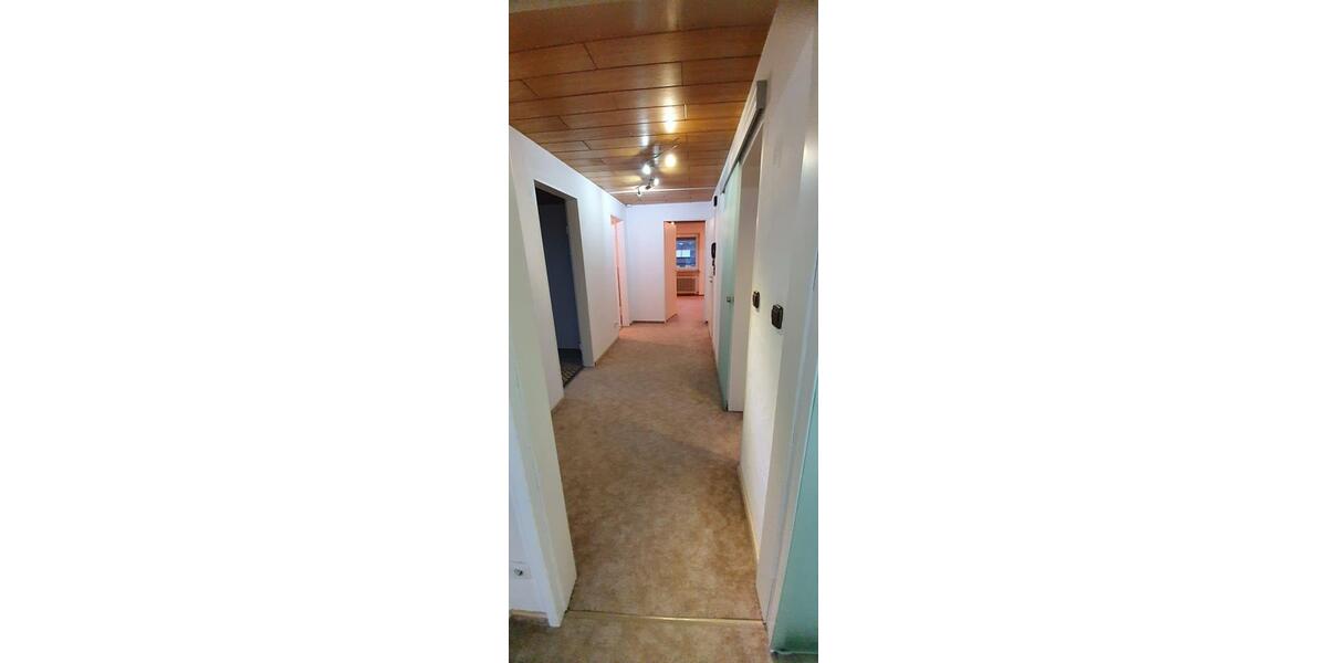 Dachgeschoßwohnung Steinheim an der Murr - 2.5 Zimmer, 55 m&sup2;, 175.000&euro; | Angebot:26837404