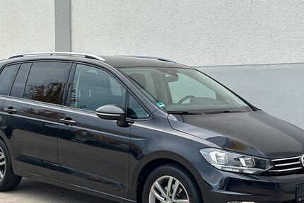 VW Touran 162.000 km 13.990 &euro; Leinfelden-Echterdingen bei Stuttgart 70771