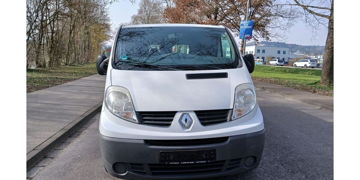 Renault Trafic 206.147 km 5.700 &euro; Schorndorf 73614