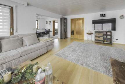 Haus Grafenberg - 5 Zimmer, 168 m&sup2;, 759.000&euro; | Angebot:25652121