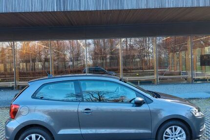 VW Polo 17.958 km 12.750 &euro; Esslingen 73732