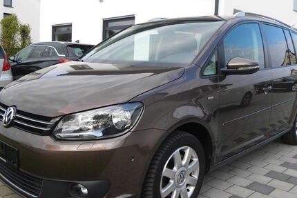 VW Touran 60.000 km 8.990 &euro; Kirchheim unter Teck 73230