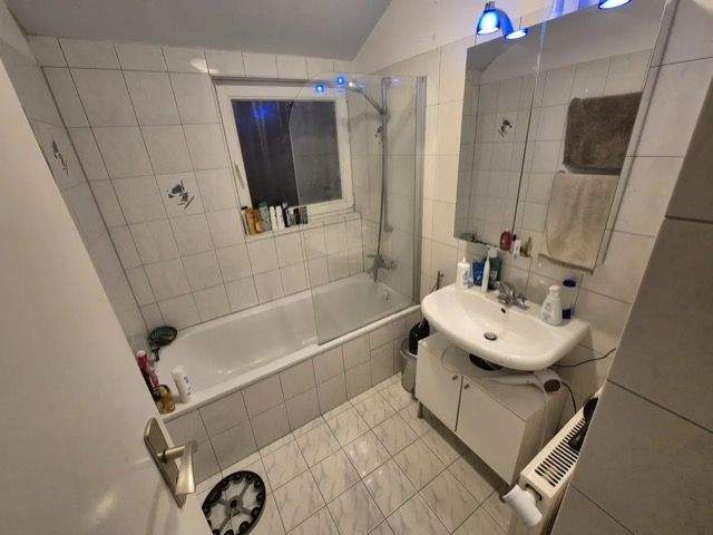 Etagenwohnung Stuttgart Zuffenhausen - 3 Zimmer, 72 m&sup2;, 780&euro; | Angebot:25880197
