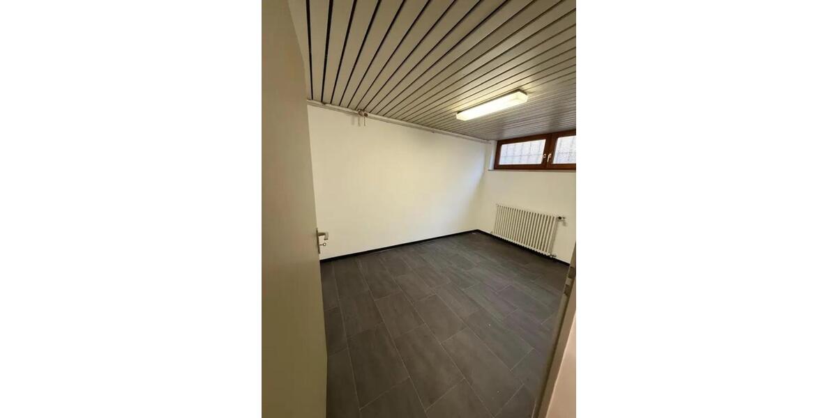 Gewerbeobjekt Göppingen - 2&euro; | Angebot:24807125