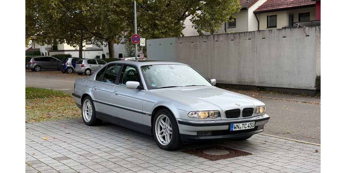 BMW 740 239.500 km 9.950 &euro; Remshalden 73630