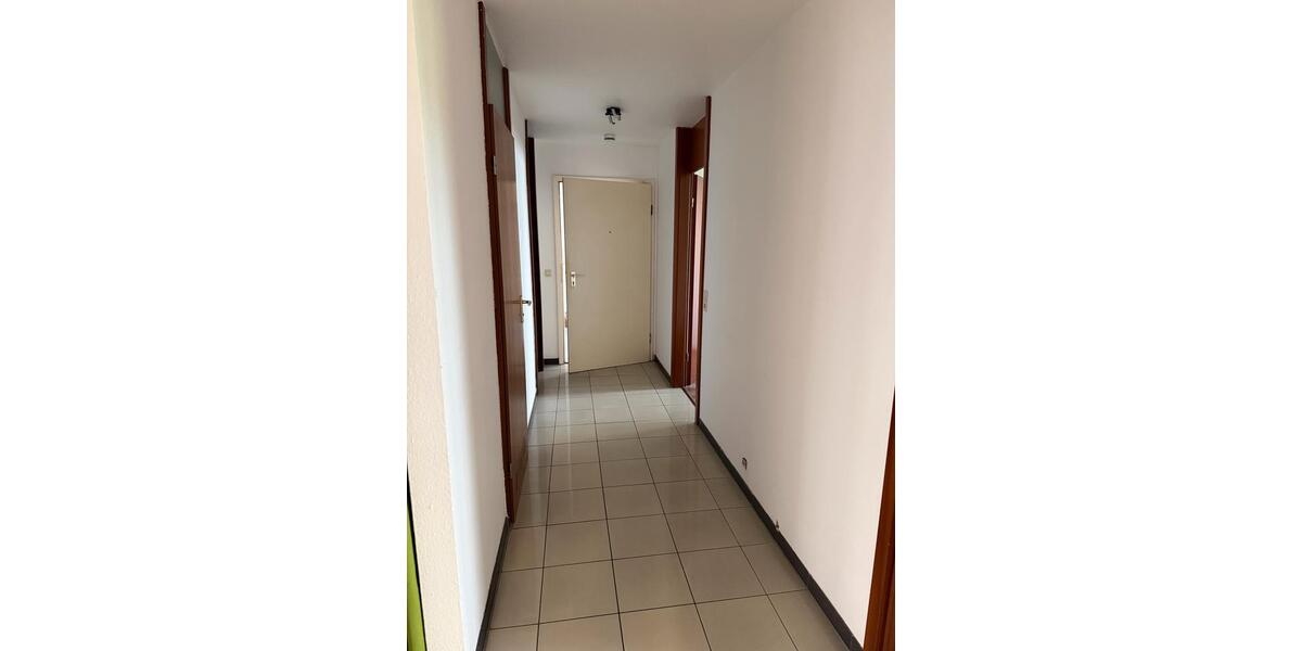 Erdgeschoßwohnung Stuttgart Bad Cannstatt - 3 Zimmer, 75 m&sup2;, 1.100&euro; | Angebot:27581822