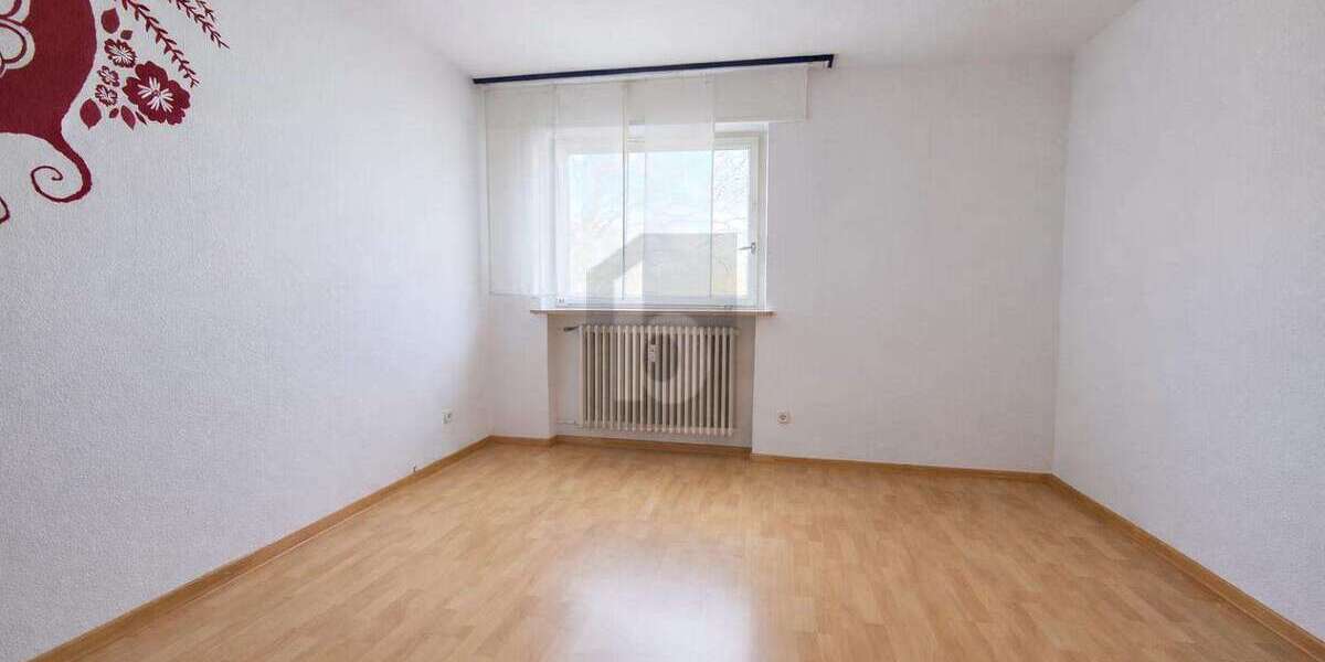 Etagenwohnung Stuttgart Freiberg Freiberg - 1 Zimmer, 12 m&sup2;, 300&euro; | Angebot:25628703