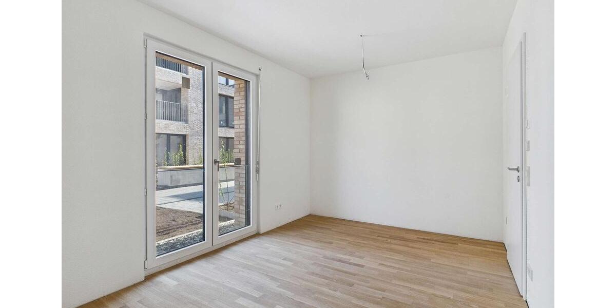 Dachgeschoßwohnung Sindelfingen Sindelfingen (Stadt) - 2 Zimmer, 68 m&sup2;, 1.350&euro; | Angebot:22893223