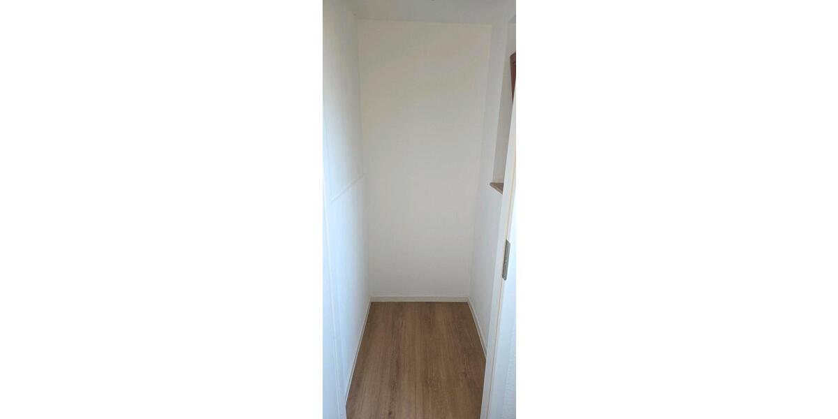 Etagenwohnung Kirchheim am Neckar - 1 Zimmer, 30 m&sup2;, 600&euro; | Angebot:25097107