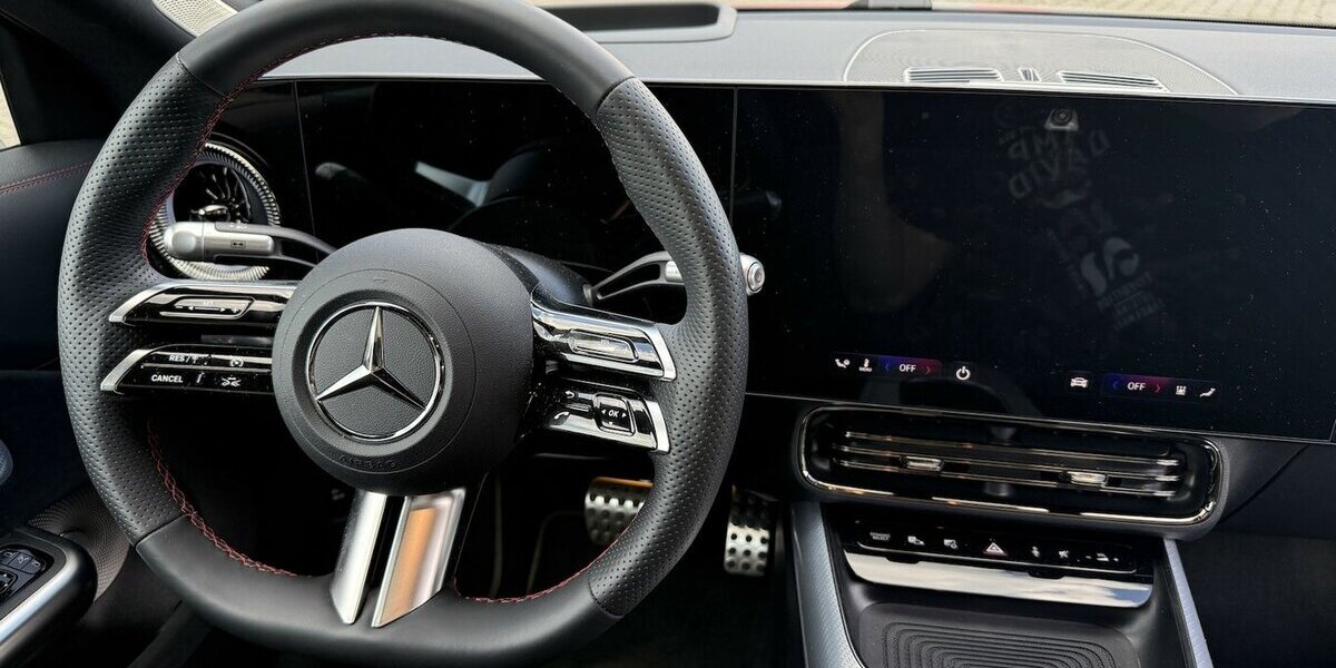 Mercedes-Benz CLA 350 4Matic mit EQ Technologie AMG Styling 11.000 km 61.500 &euro; Schorndorf 73614