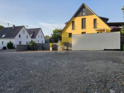 VIELSEITIGER RAUM FÜR LEBEN UND ARBEIT IN TOP-LAGE - Grundstück Steinheim an der Murr | Angebot:27329258
