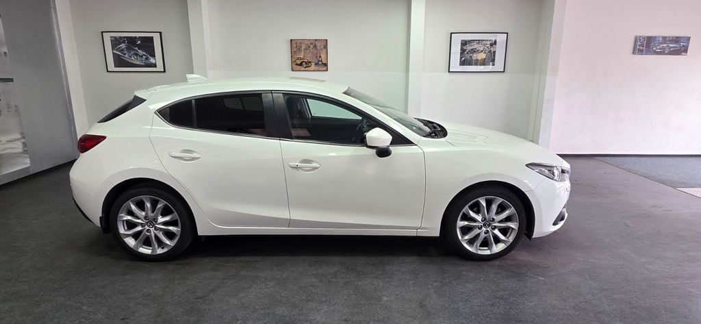 Mazda 3 100.000 km 9.490 &euro; Asperg/Ludwigsburg bei Stuttgart 71679