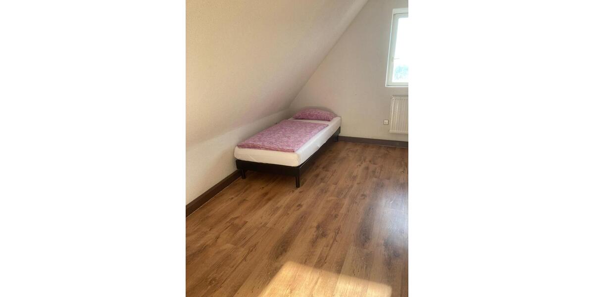 Dachgeschoßwohnung Kirchberg an der Murr - 3 Zimmer, 78 m&sup2;, 830&euro; | Angebot:25760617