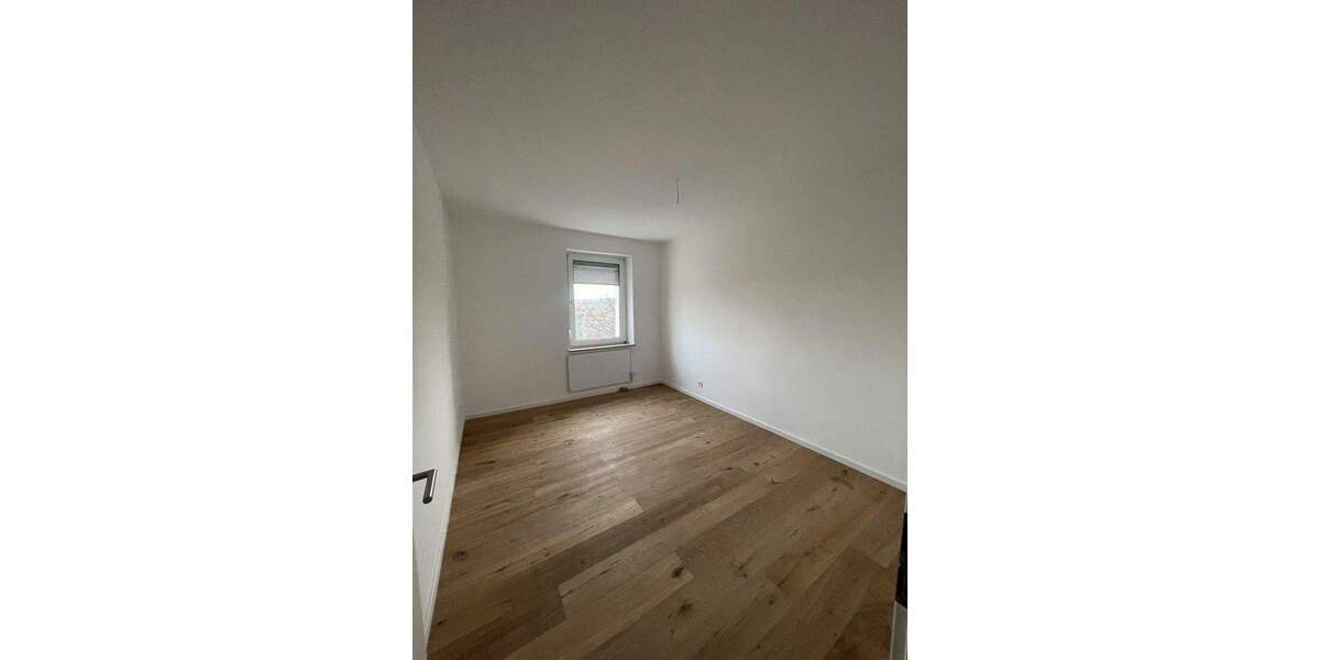 Etagenwohnung Stuttgart Zuffenhausen - 2 Zimmer, 55 m&sup2;, 1.077&euro; | Angebot:25877743