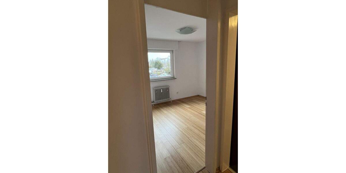 Etagenwohnung Stuttgart Möhringen - 3 Zimmer, 76 m&sup2;, 330.000&euro; | Angebot:25755946